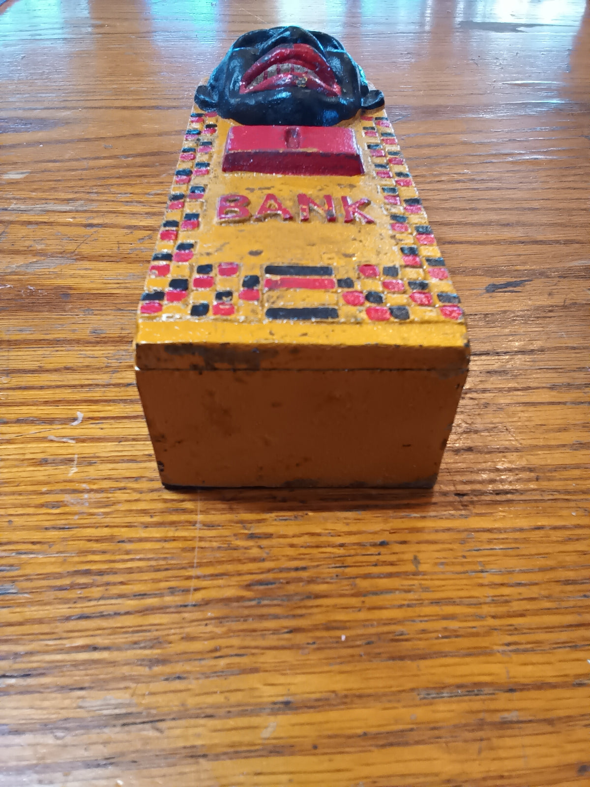 Cast Iron Bank Americana