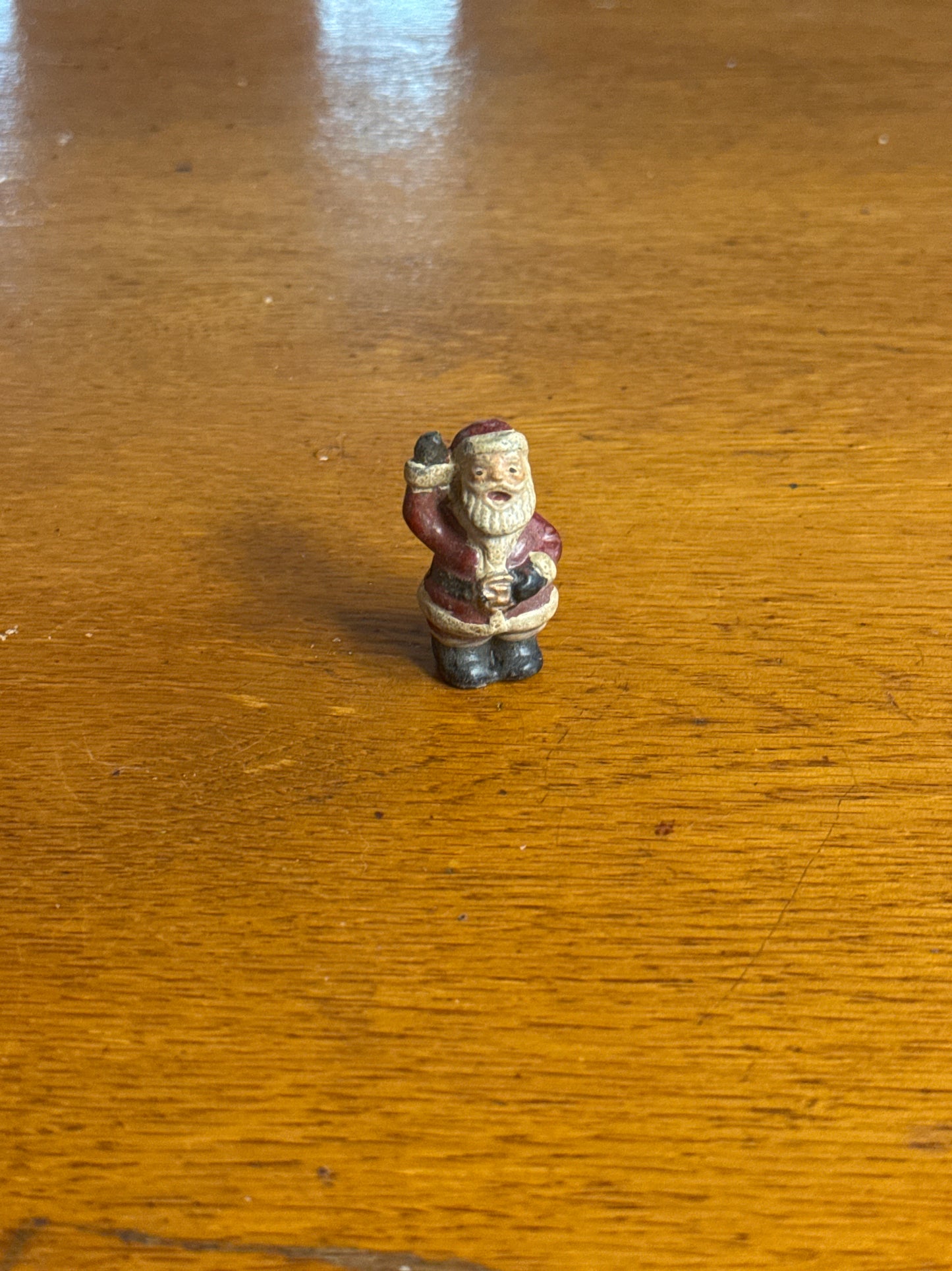 Solid Lead Santa Claus Waving Statue