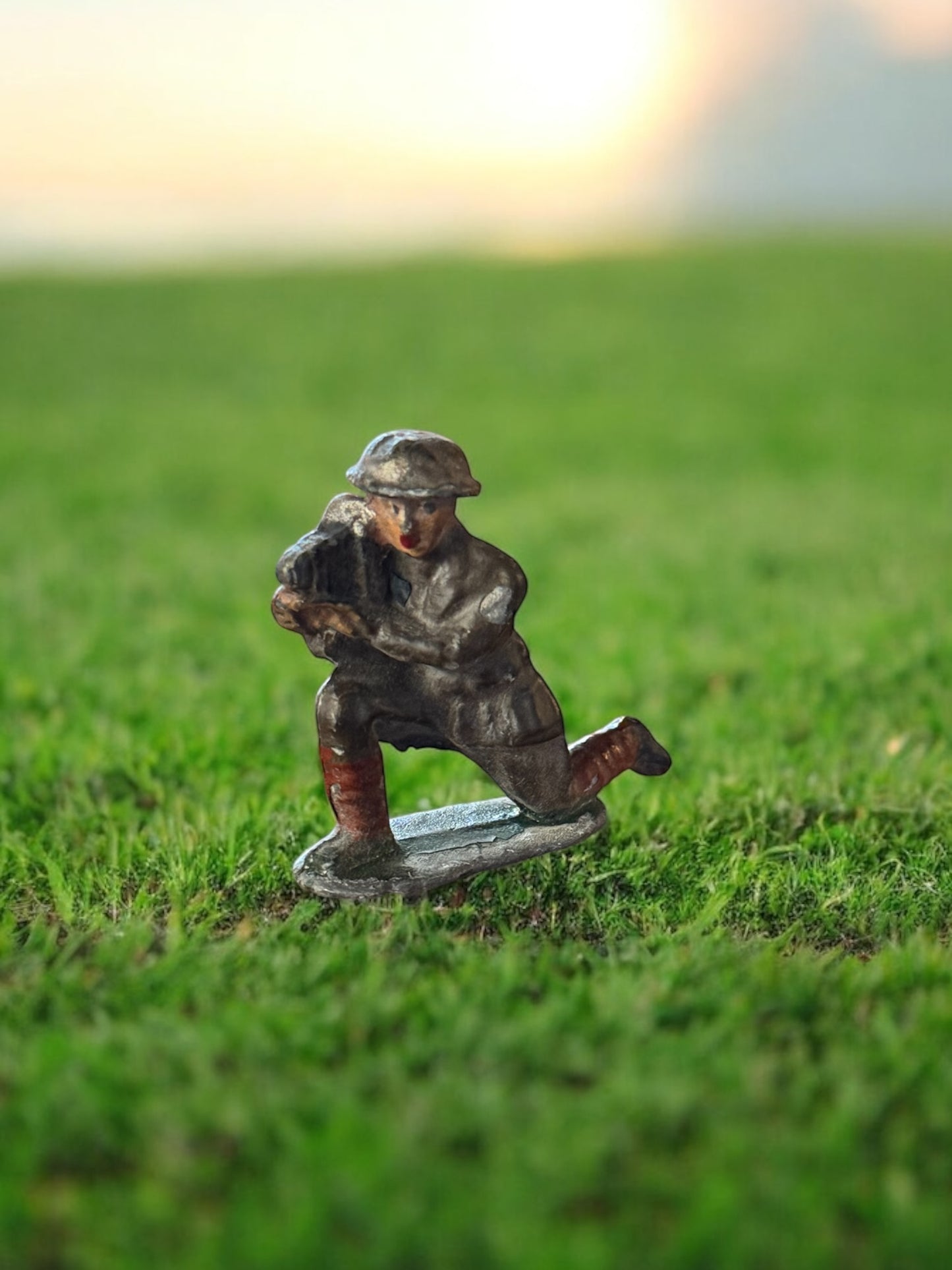 Vintage Lead Soldier with camera