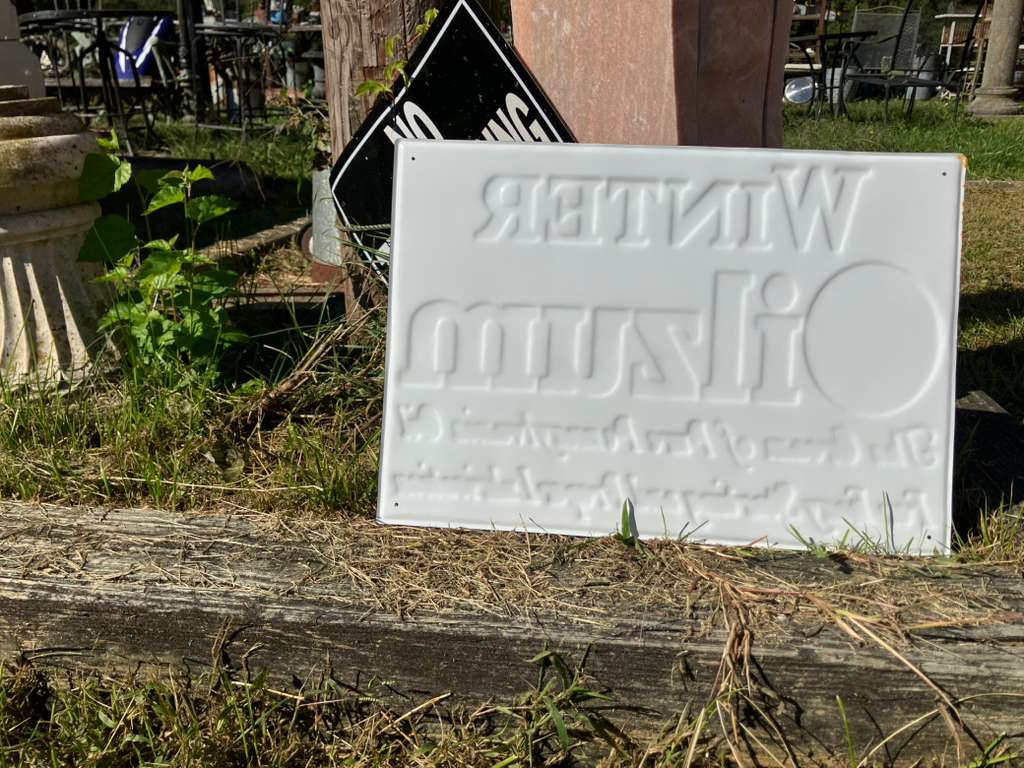 Vintage Style Winter Oilzum Motor Oil Metal Sign