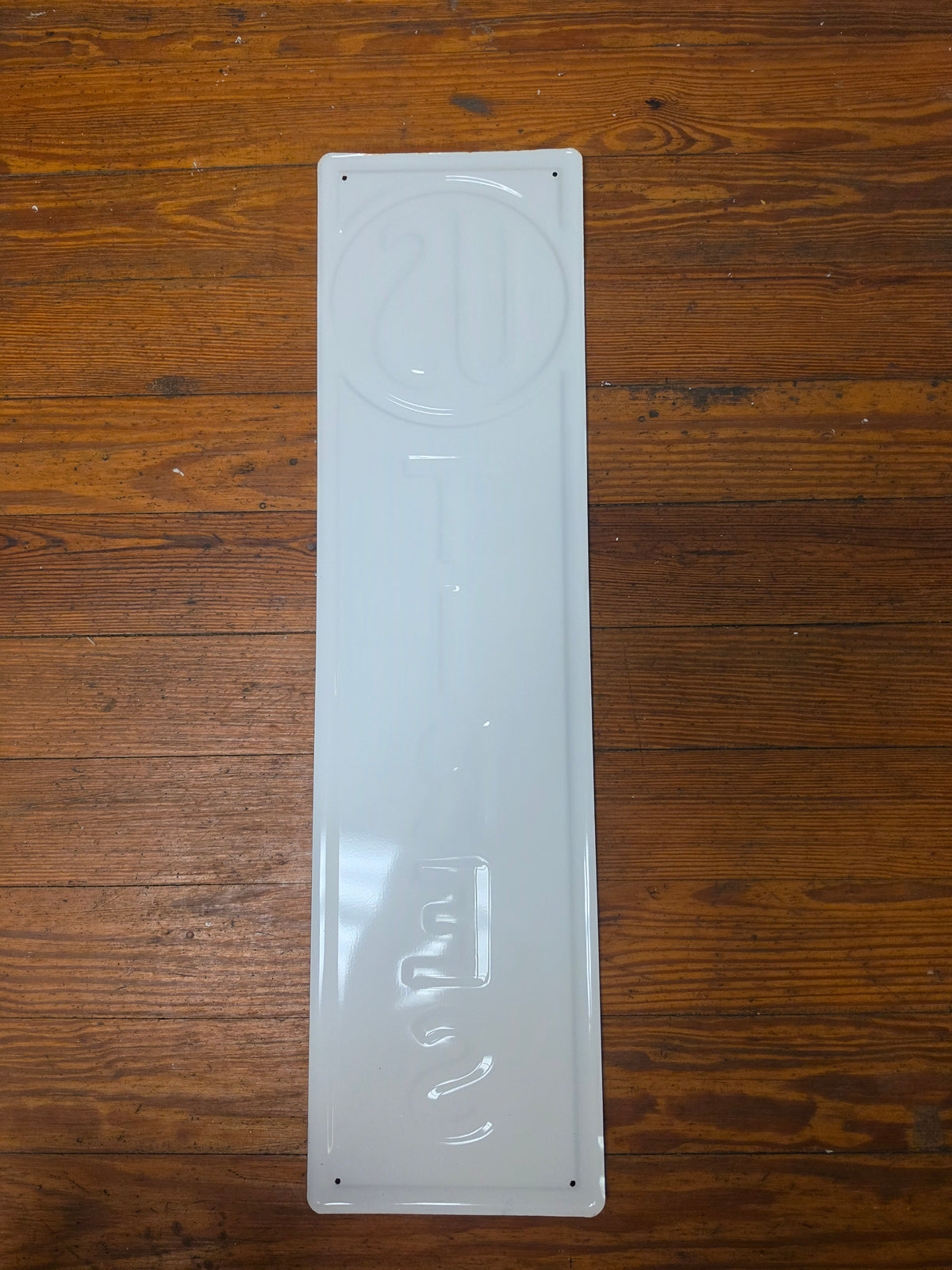 US Tires. Metal sign