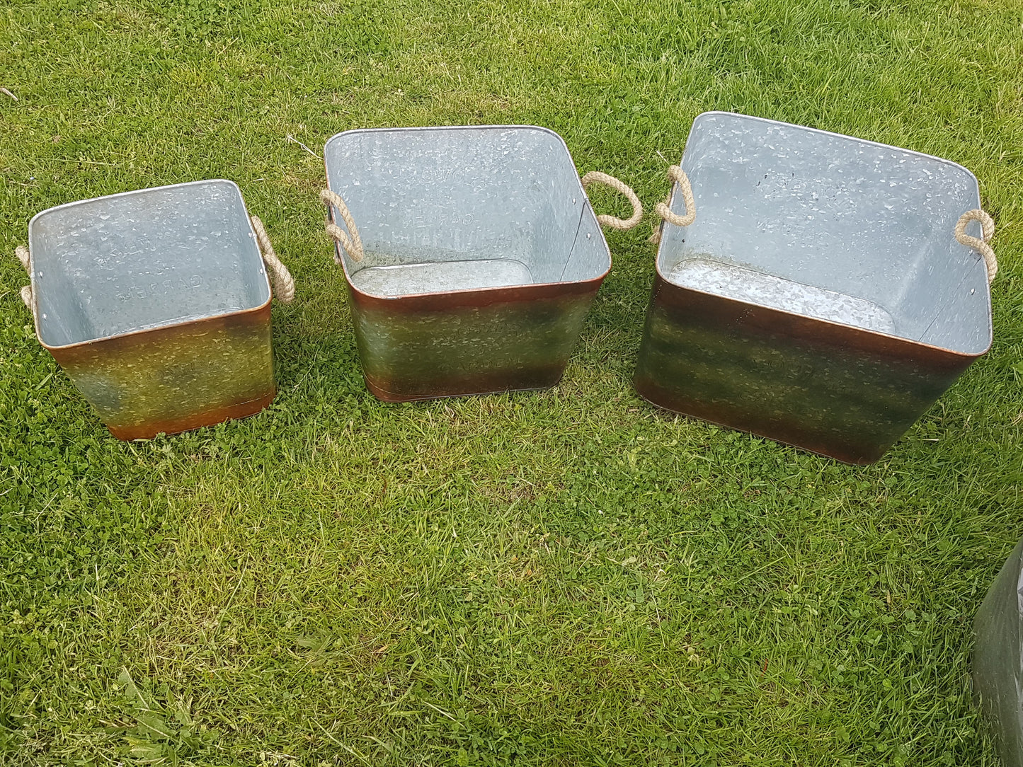 Tin - Galvanized Flower & Garden Bin-Jantiques LLC.