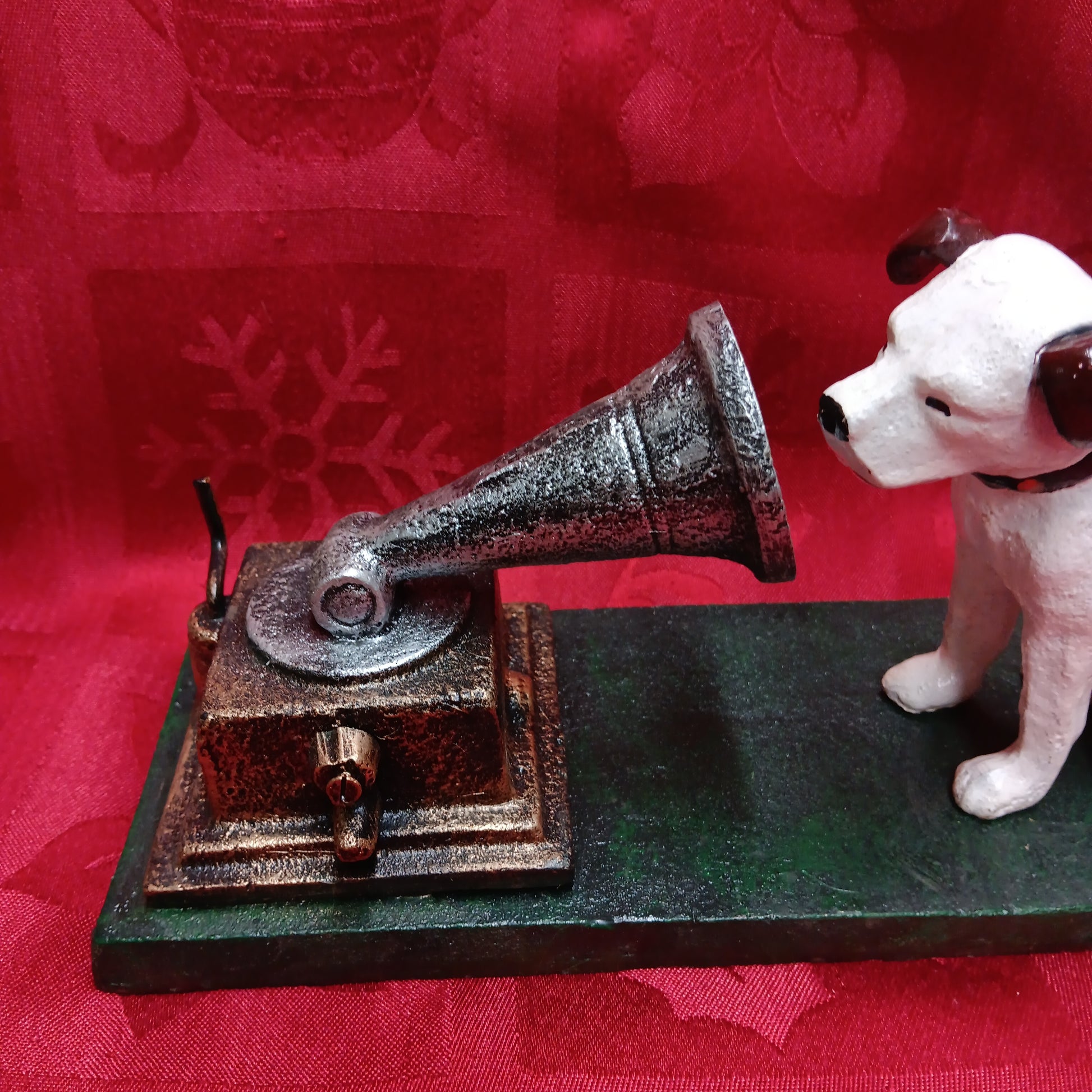 NIPPER DOG Cast Iron Figurine - RCA Nipper Dog w/ Gramophone Victor-Jantiques LLC.