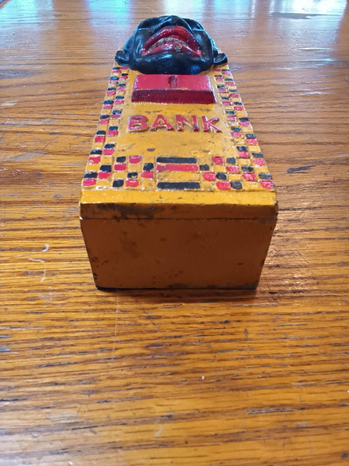 Cast Iron Bank Americana