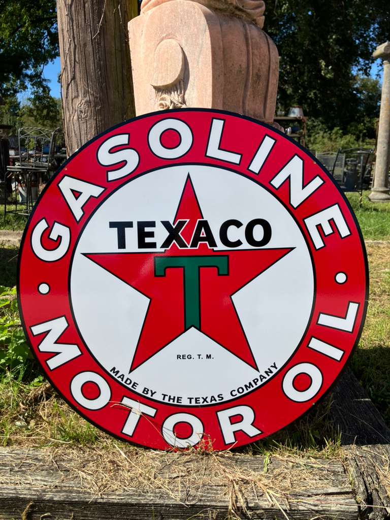 30-Inch Diameter Vintage Texaco Motor Oil Gasoline Steel Sign