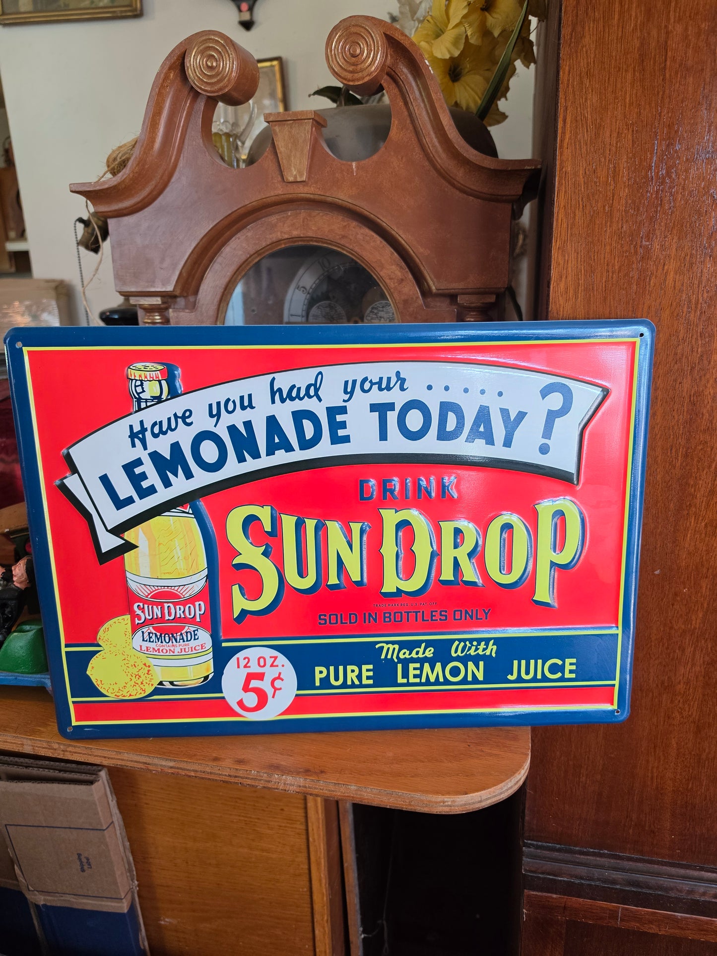 Metal sign. Sun Drop Lemon Juice