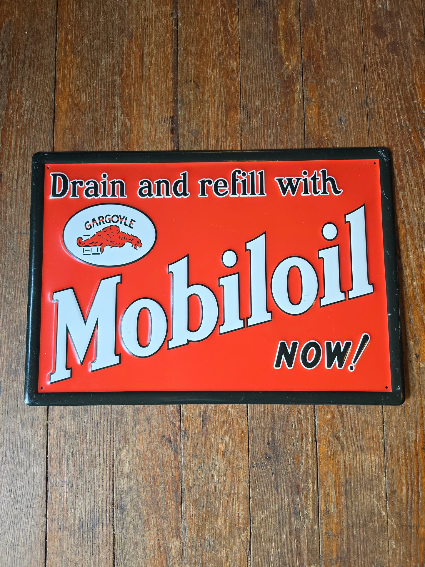 Mobiloil metal sign