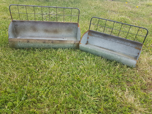 Tin - Galvanized Wire Back Planter-Jantiques LLC.
