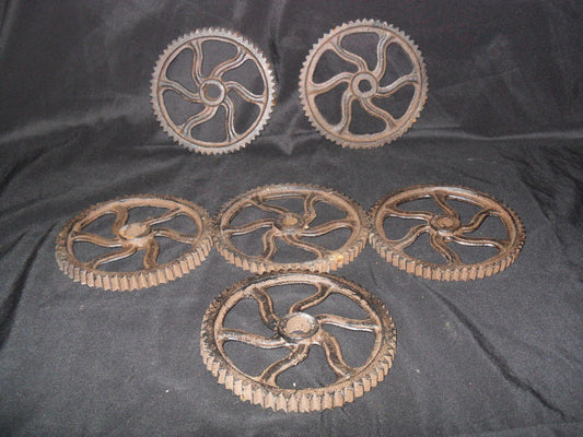 Cast Iron - Gears Twirl Shape-Jantiques LLC.