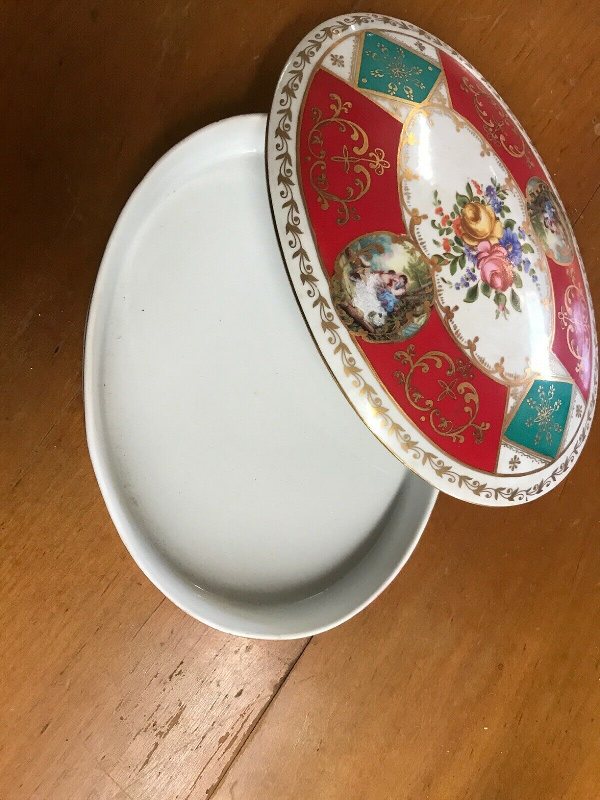 Hand Painted Porcelain Oval Jewel Box-Jantiques LLC.