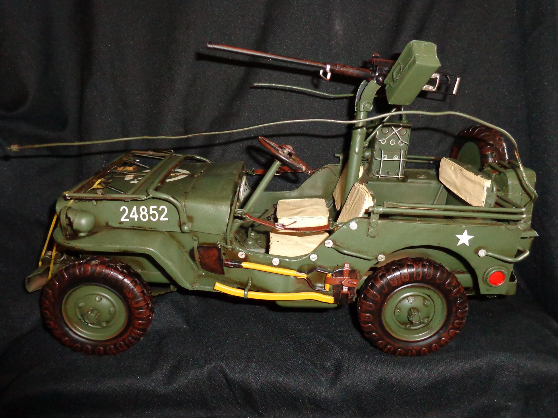 Vintage Toys - Willys 1941 Jeep WWII-Jantiques LLC.