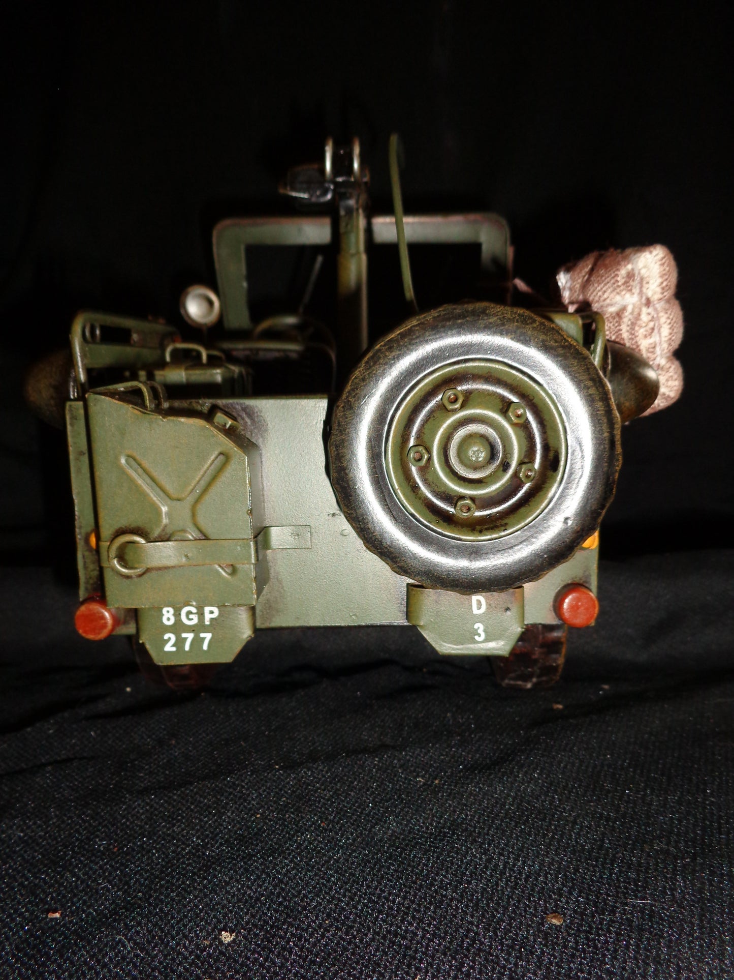 Vintage Toys - Willys WB 1941 Jeep WWII With Machinegun-Jantiques LLC.